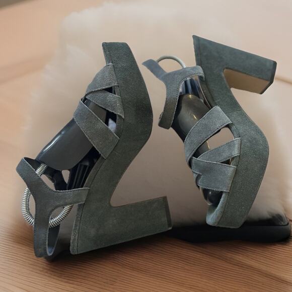 Splendid Piper Heeled Platform Sandals Gray Green Strappy Ankle Strap Suede 10M - Picture 1 of 9